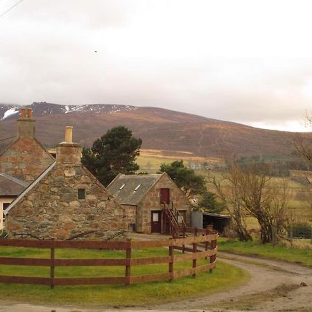 Ferienwohnung Ben View Aberlour Luxury Barn Conversion Exterior foto